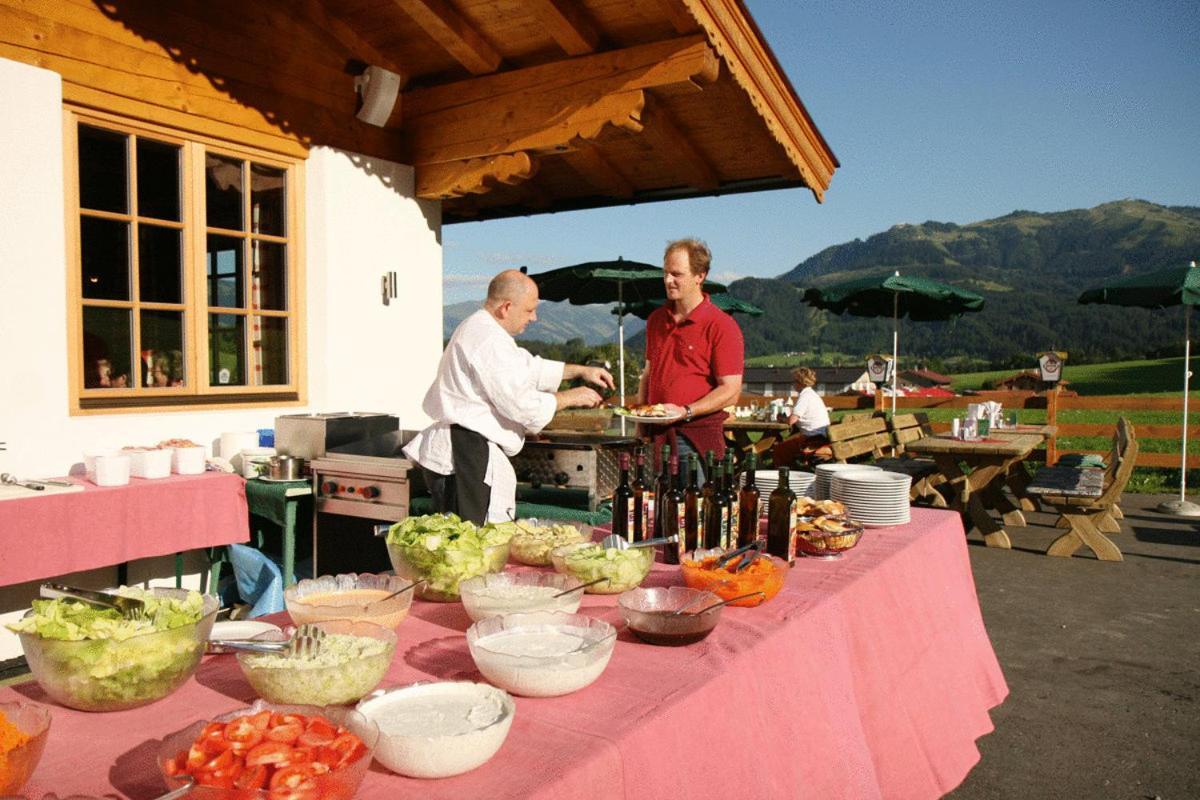 Hotel Hubertus Mit Erlebnislandgasthof Reitherwirt كيتزبوهيل المظهر الخارجي الصورة